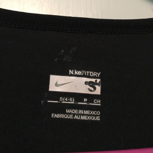 Nike fit dry athletic top - Picture 2 of 3